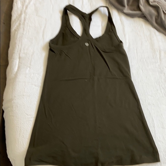 Lululemon Cool Razorback - Picture 2 of 4